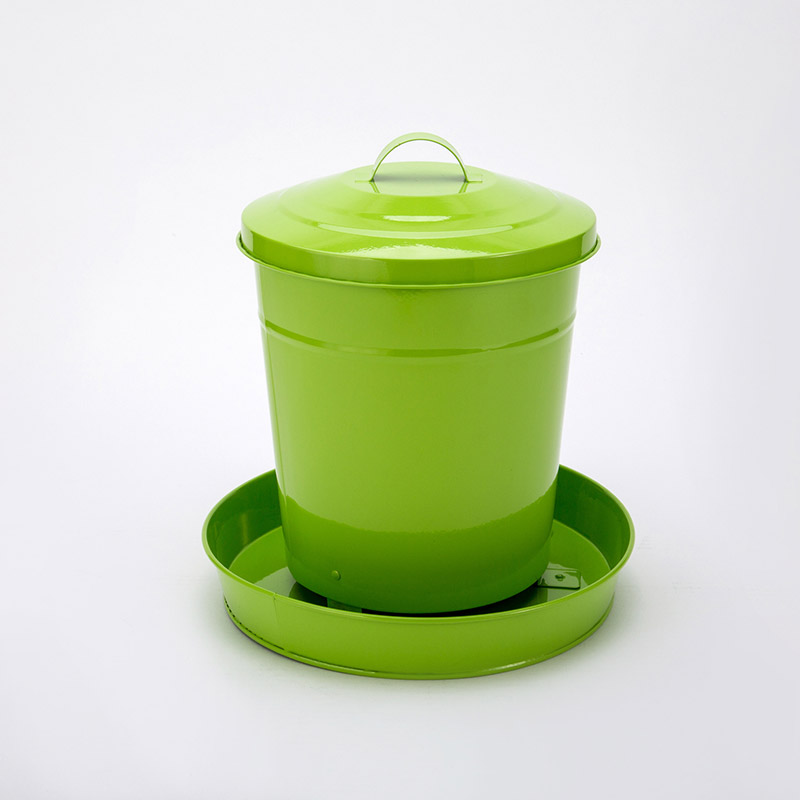 4kgs Glossy painted metal chicken feeder with lid