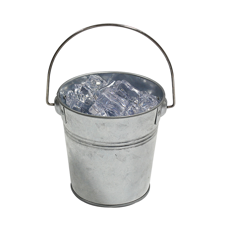 Party Accessories And Decoration Small galvanized metal bucket with handle