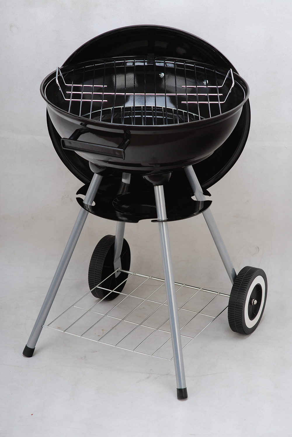 High quality bbq party ues 22'' Kettle Charcoal barbecue sale