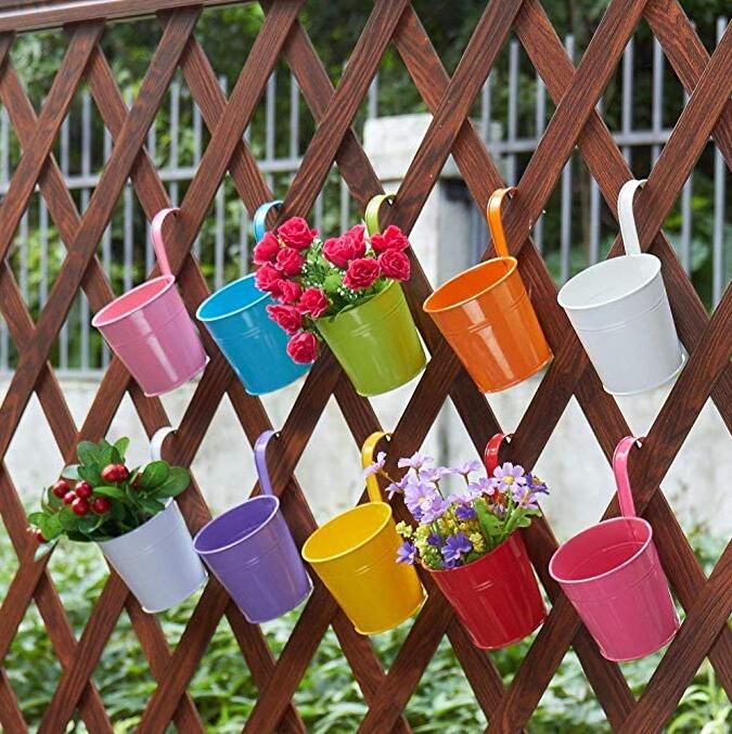 flower pots hanging.jpg