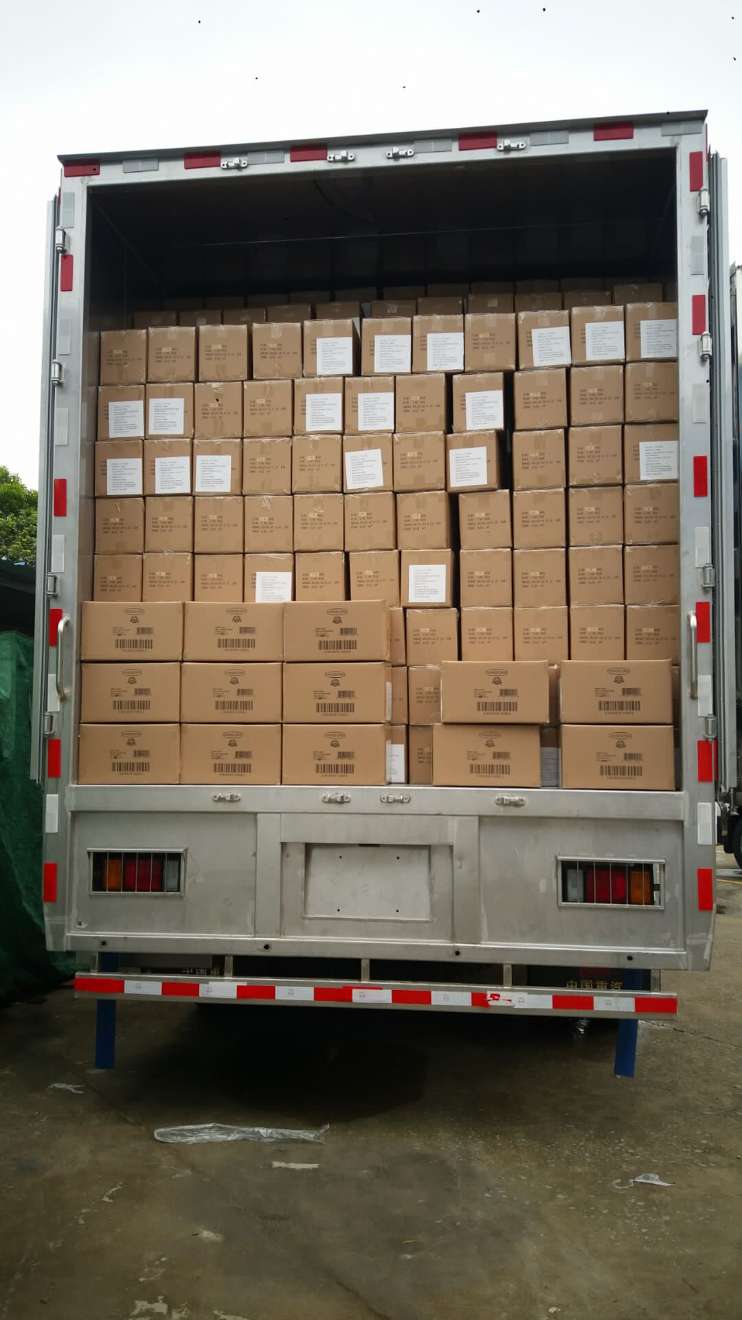 Many LCL shipments were loaded this week,  bulk order is also welcomed