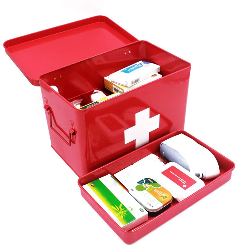 Carry your medicine supplies and equipment in our metal first aid box. Its bright red color easily draws attention in a case of emergency. 