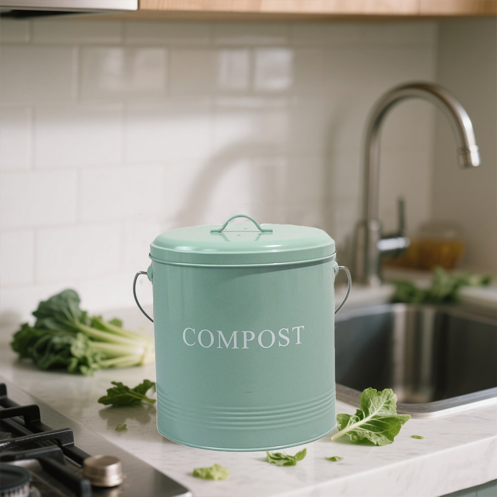 compost Bin 1.jpg