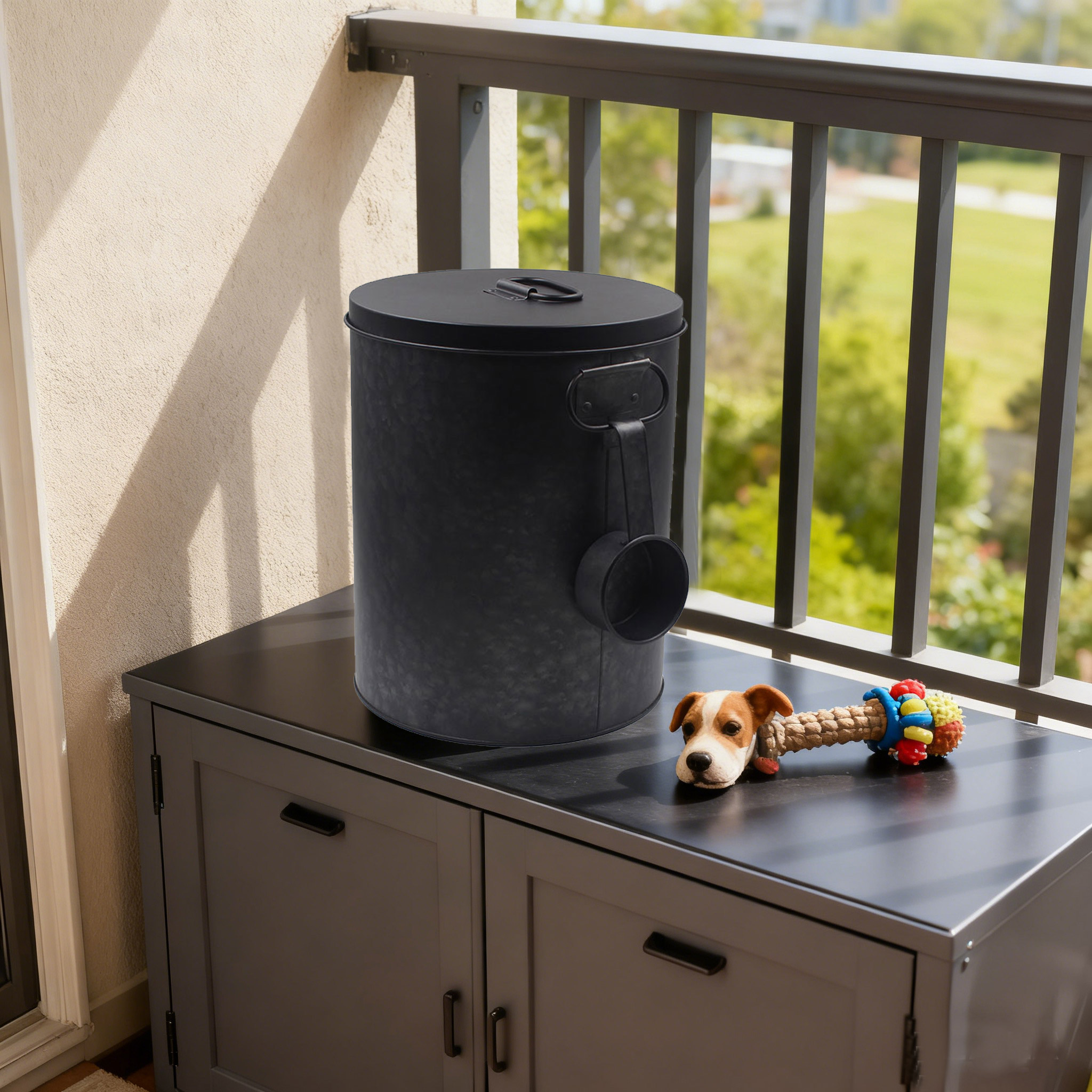 dog food container 10.jpg