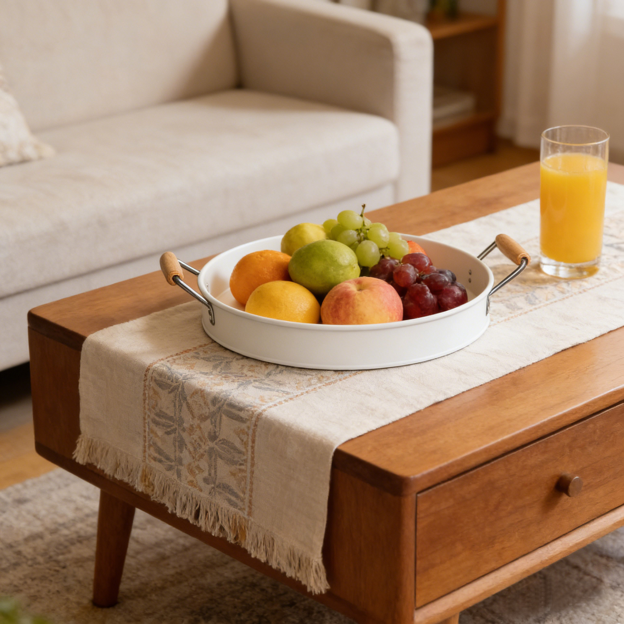 The Perfect Blend of Function and Style: Why Galvanized Metal Trays Dominate the Home & Décor Market